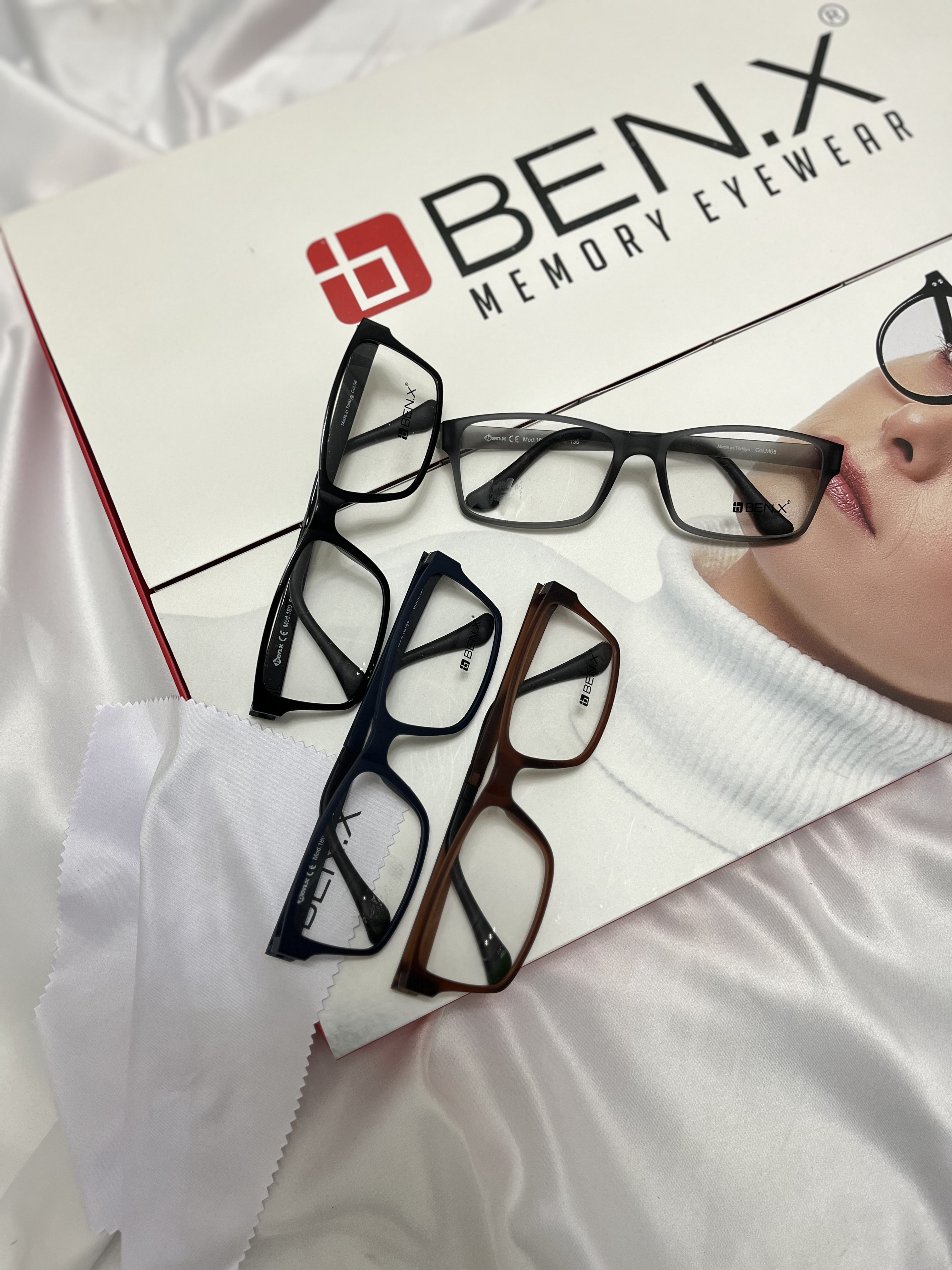 BEN.X Eyewear